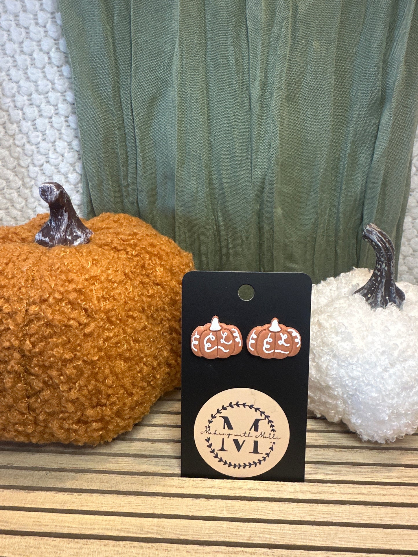 Lace Pumpkins Medium