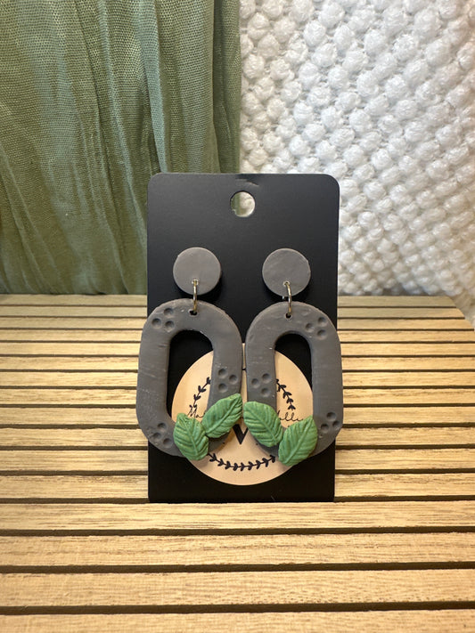 Grey Plant Dangles
