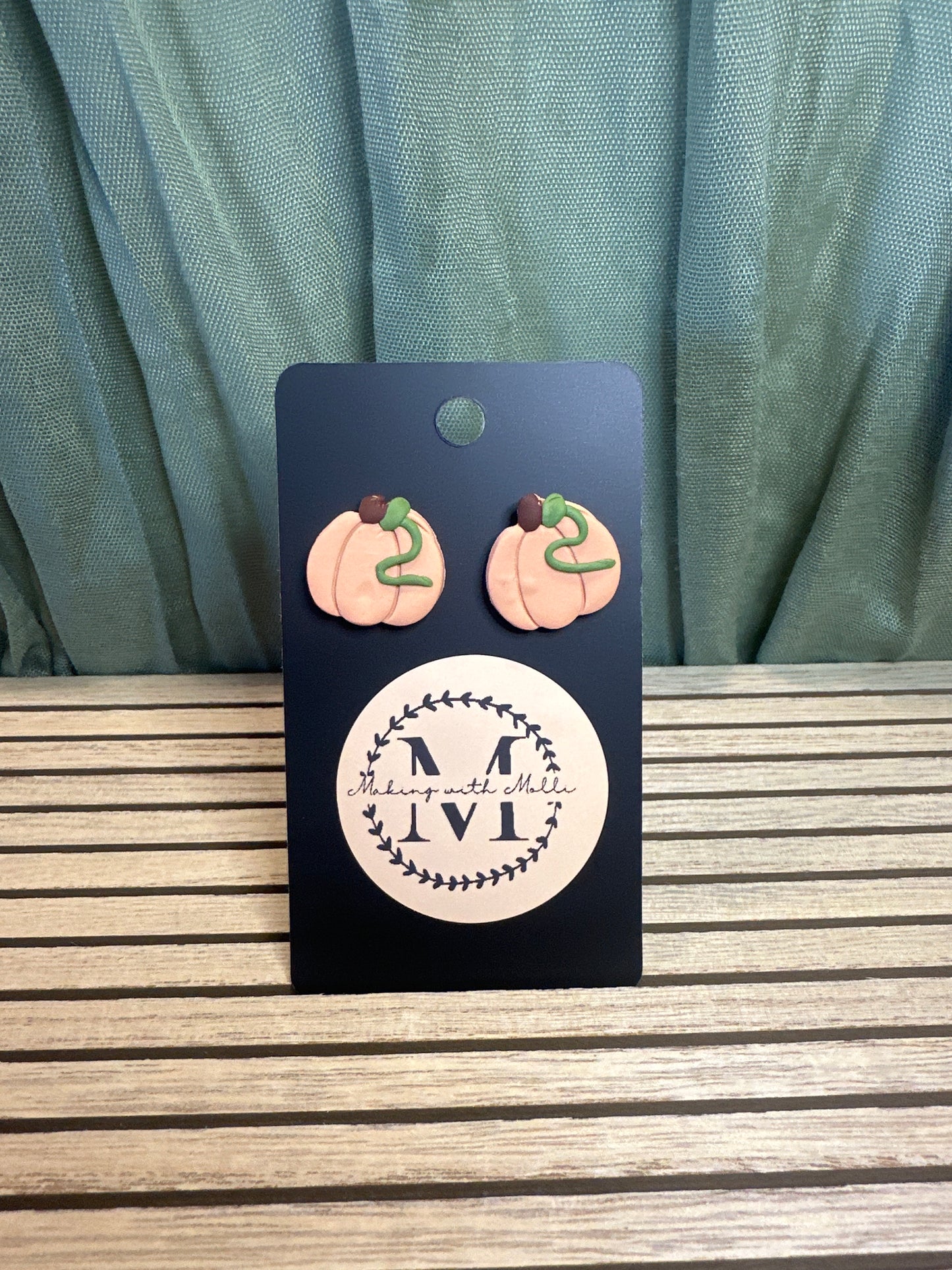 Pumpkin Studs