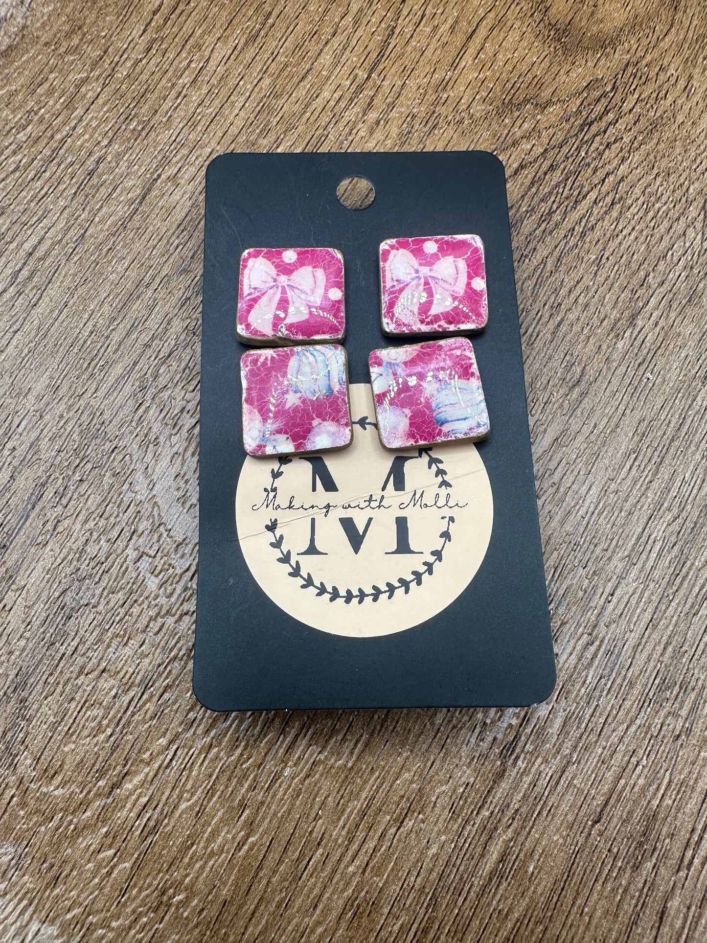 Bow & Ornament Stud Set