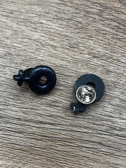 Female Sign Pin