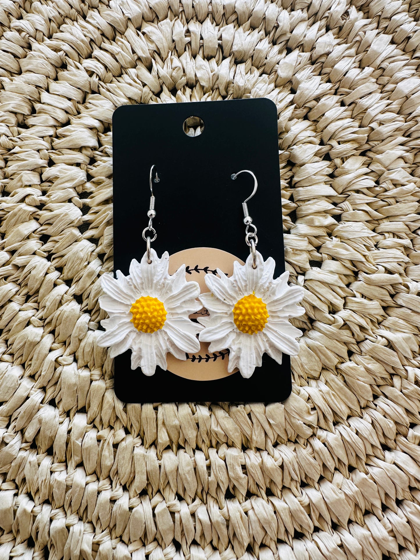 Daisy Dangles