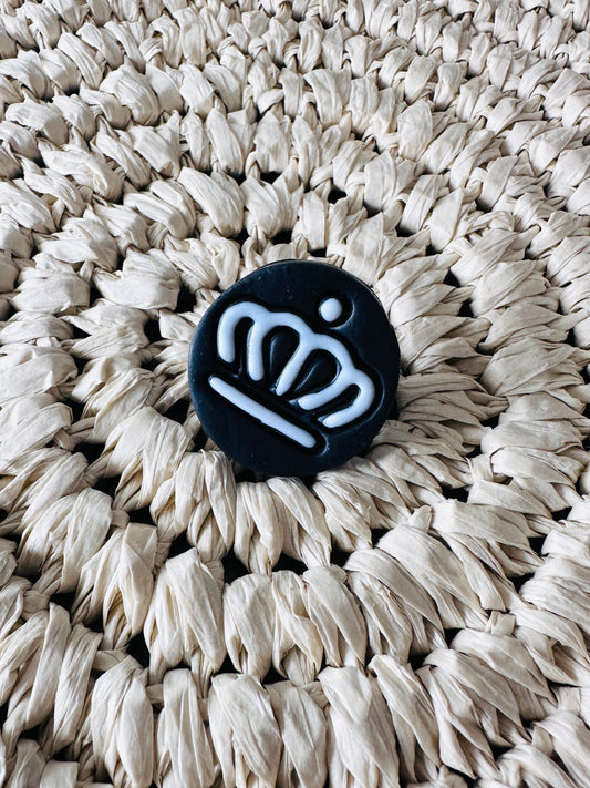 Crown Pin